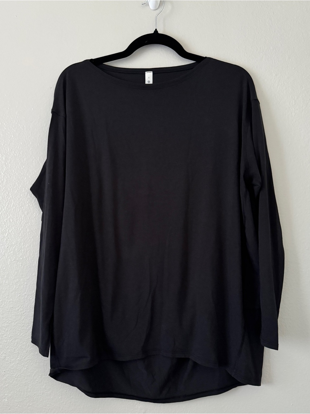 Lululemon Back In Action Long Sleeve Top - Black (Size 8)